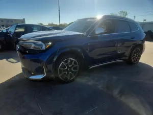 BMW X1 2.0L 4 2024