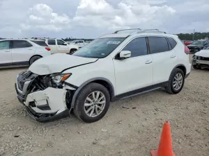 Nissan Rogue 2.5L 4 2020