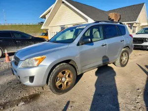 Toyota Rav4 2.5L 4 2012
