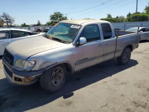Toyota Tundra 4.7L 8 2001