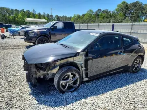 Hyundai Veloster 2.0L 4 2019