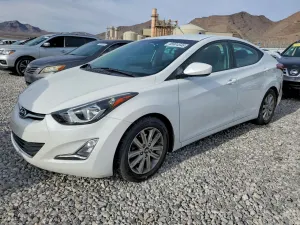 Hyundai Elantra 1.8L 4 2015