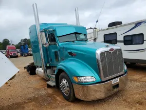 Peterbilt 386 15.0L 6 2010