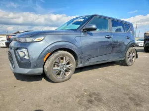 Kia Soul 2.0L 4 2021