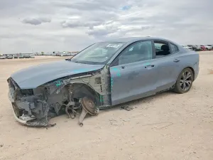 Volvo S60 2.0L 4 2024