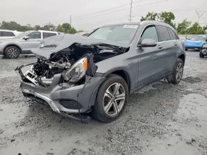 Mercedes-Benz GLC 2.0L 4 2019