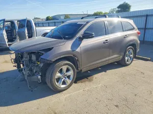 Toyota Highlander 3.5L 6 2018