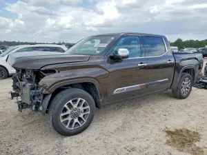 Toyota Tundra 3.4L 6 2022