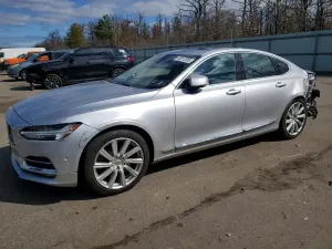 Volvo S90 2.0L 4 2017