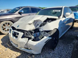 BMW 3 Series 3.0L 6 2011