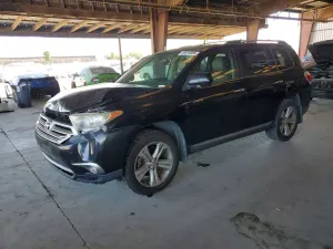Toyota Highlander 3.5L 6 2013