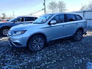 Mitsubishi Outlander 2.4L 4 2020