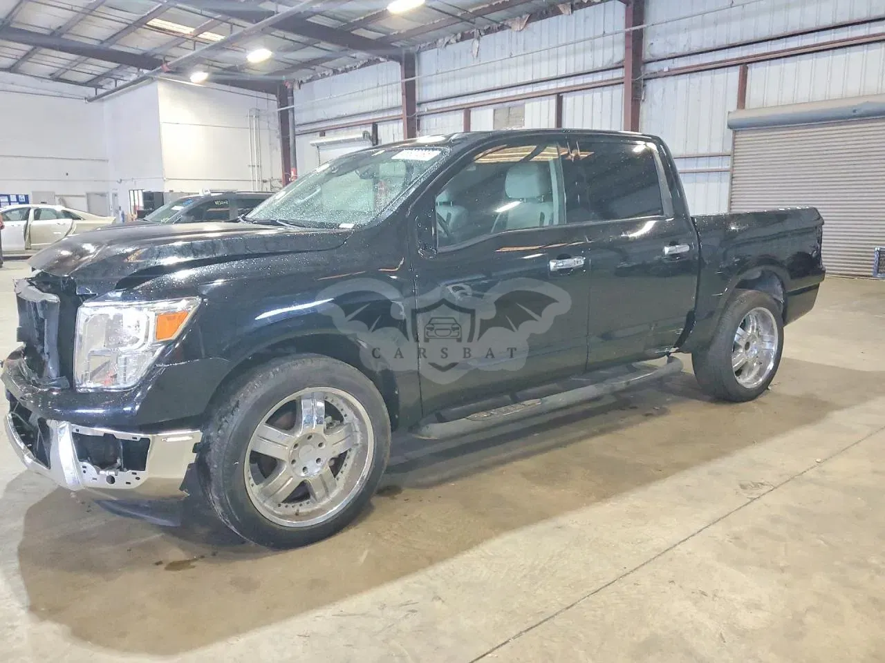 Nissan Titan 5.6L 8 2020