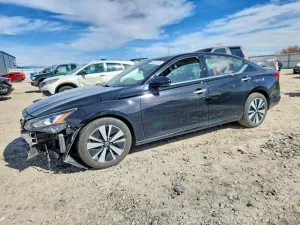 Nissan Altima 2.5L 4 2019