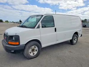 GMC Savana 4.8L 8 2012