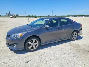 Toyota Camry 2.5L 4 2014