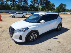 Nissan Kicks 1.6L 4 2021