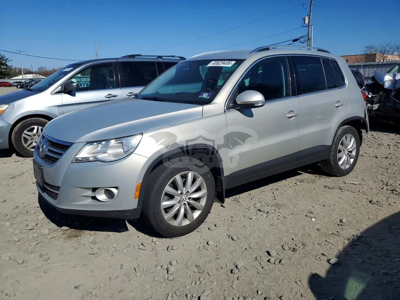 Volkswagen Tiguan 2.0L 4 2011