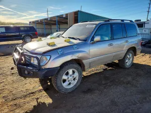 Toyota Land Cruiser 4.7L 8 2004