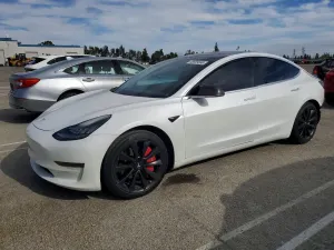 Tesla Model 3 2020