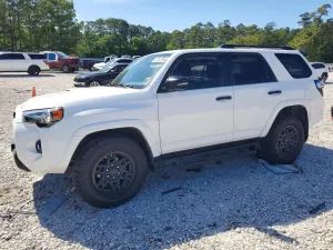 Toyota 4Runner 4.0L 6 2021