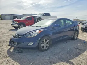 Hyundai Elantra 1.8L 4 2013