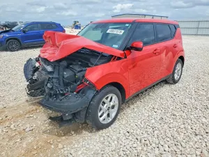 Kia Soul 2.0L 4 2025