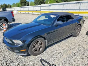 Ford Mustang 3.7L 6 2012