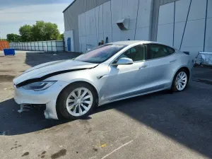 Tesla Model S 2017