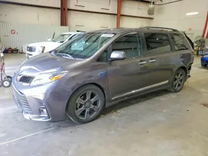 Toyota Sienna 3.5L 6 2020