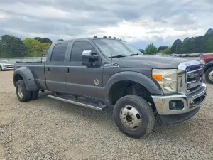 Ford F-350 6.7L 8 2015
