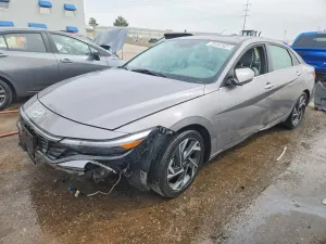Hyundai Elantra 2.0L 4 2024