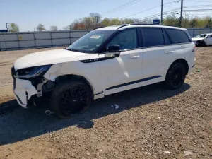 Lincoln Aviator 3.0L 6 2025