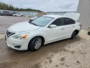 Nissan Altima 2.5L 4 2015