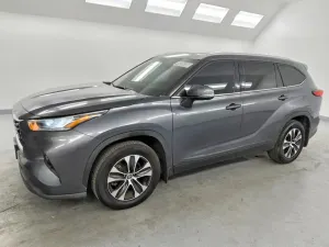 Toyota Highlander 3.5L 6 2020