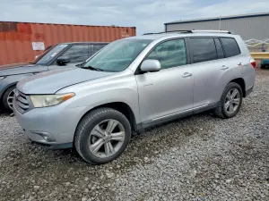 Toyota Highlander 3.5L 6 2013