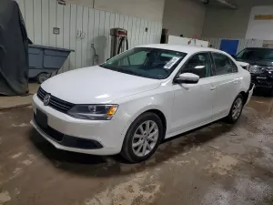 Volkswagen Jetta 1.8L 4 2014