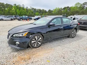 Nissan Altima 2.5L 4 2019