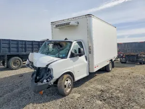 GMC Savana 6.6L 8 2024