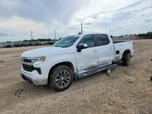 Chevrolet Silverado 1500 5.3L 8 2023