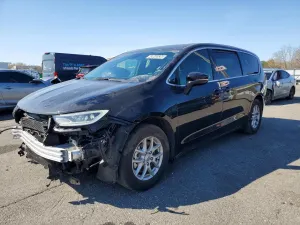 Chrysler Pacifica 3.6L 6 2025