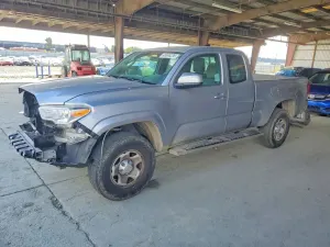 Toyota Tacoma 2.7L 4 2017