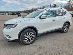 Nissan Rogue 2.5L 4 2015