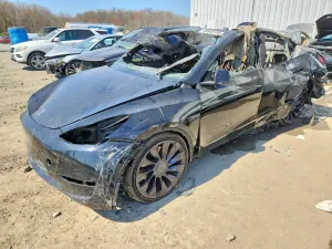 Tesla Model Y 2023