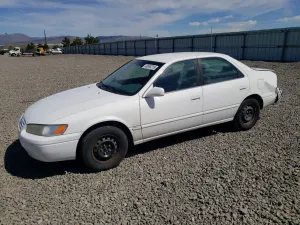 Toyota Camry 2.2L 4 1997