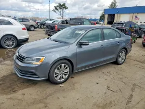 Volkswagen Jetta 1.8L 4 2015