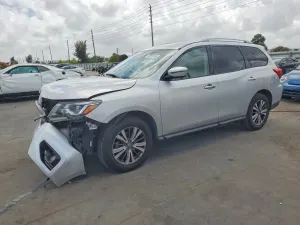 Nissan Pathfinder 3.5L 6 2019