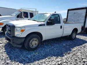 Ford F-350 6.2L 8 2016
