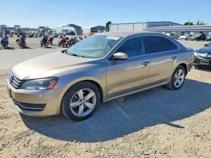 Volkswagen Passat 1.8L 4 2015