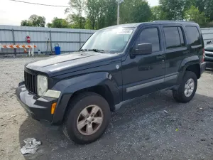Jeep Liberty 3.7L 6 2012